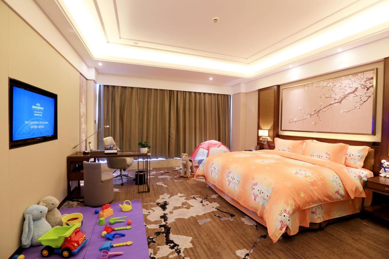 Howard Johnson Xiangyu Plaza Linyi 臨沂 エクステリア 写真