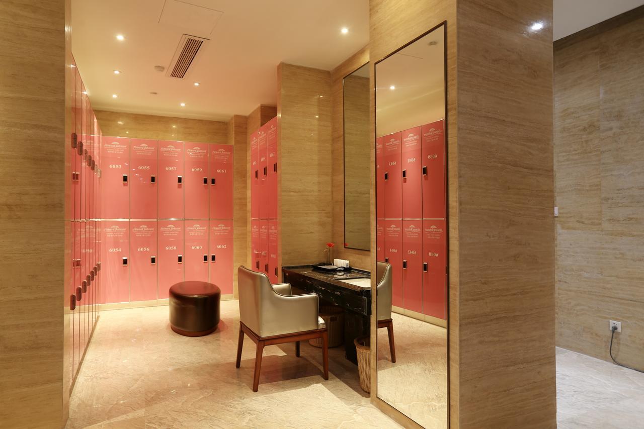 Howard Johnson Xiangyu Plaza Linyi 臨沂 エクステリア 写真